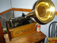 Edison Cylinder Phonograph's, 1898-1913